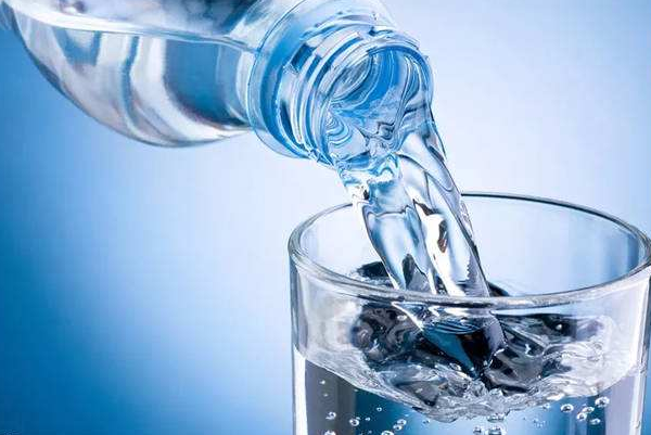 长期饮用“纯水”对身体健康有影响吗？